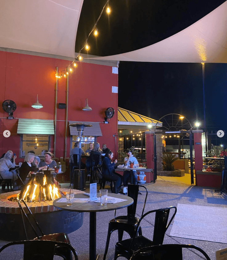 Driftwoods patio at night